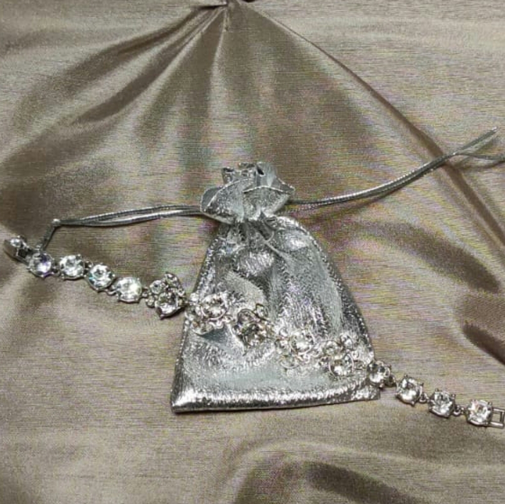 Like New! Givenchy Crystal Bracelet